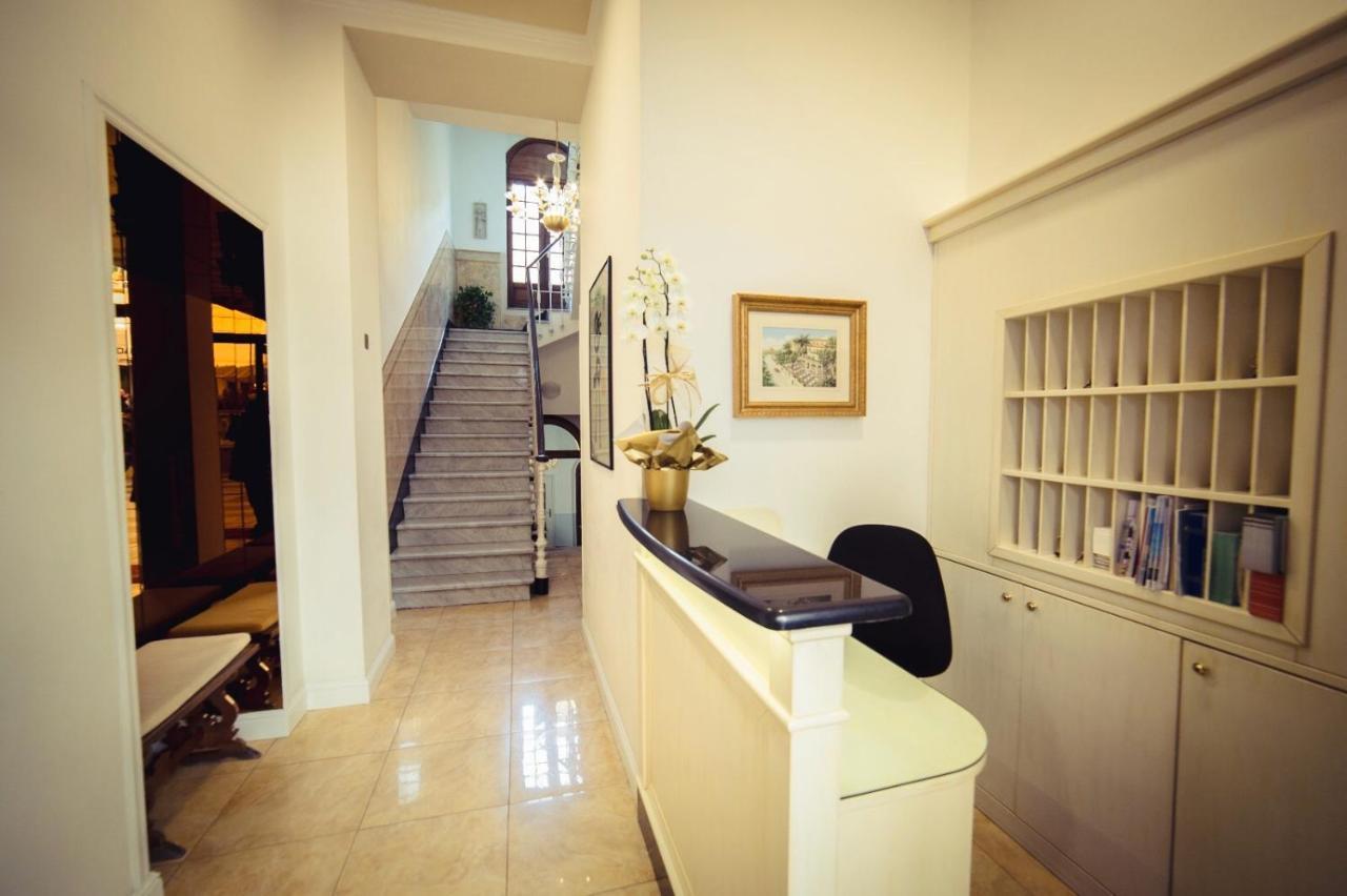 Hotel Eletto Санремо Екстер'єр фото
