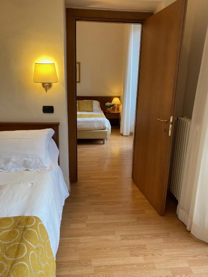 Hotel Eletto Санремо Екстер'єр фото
