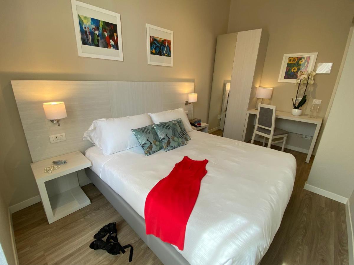 Hotel Eletto Санремо Екстер'єр фото