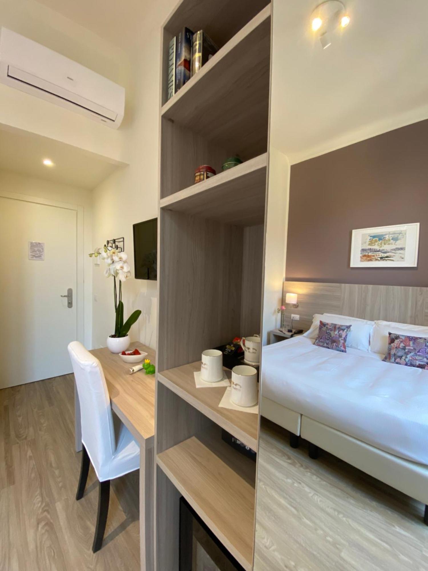 Hotel Eletto Санремо Номер фото